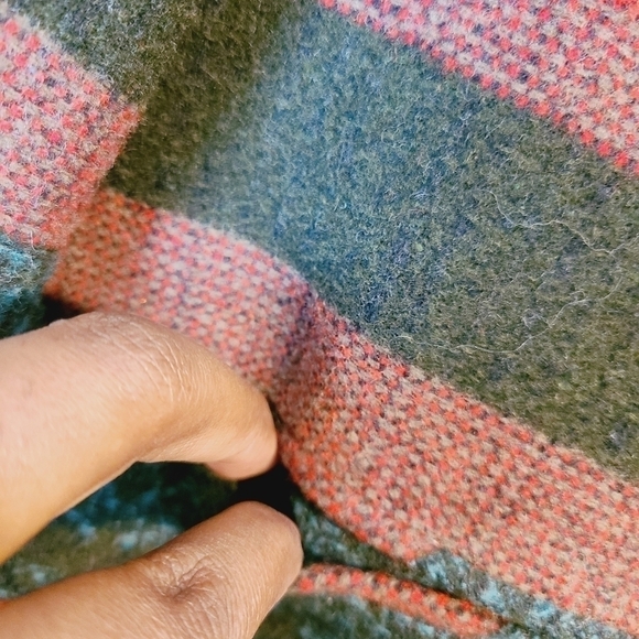 Lawrence Bruce | Women's Vintage Wool Blend Striped Blazer (Size 12 Petite) - Picture 6 of 13